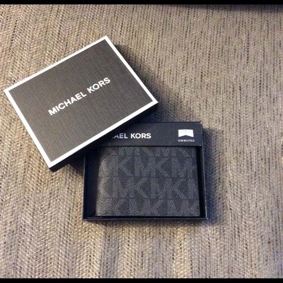 Michael Kors Slim Bifold Wallet Black/Grey NWT - Picture 2 of 6